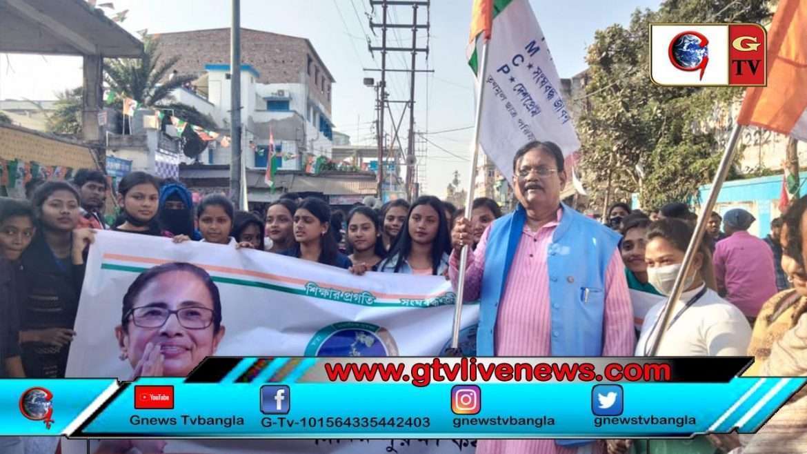 ” দিদির রক্ষা কবচ ” কে সামনে রেখে প্রচারে কলেজের ছাত্রছাত্রীরা